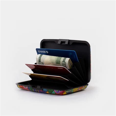 armored wallet rfid credit card sleeves|monarque rfid wallet.